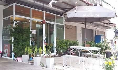 Lemon Tree Motel Surat Thani Buitenkant foto